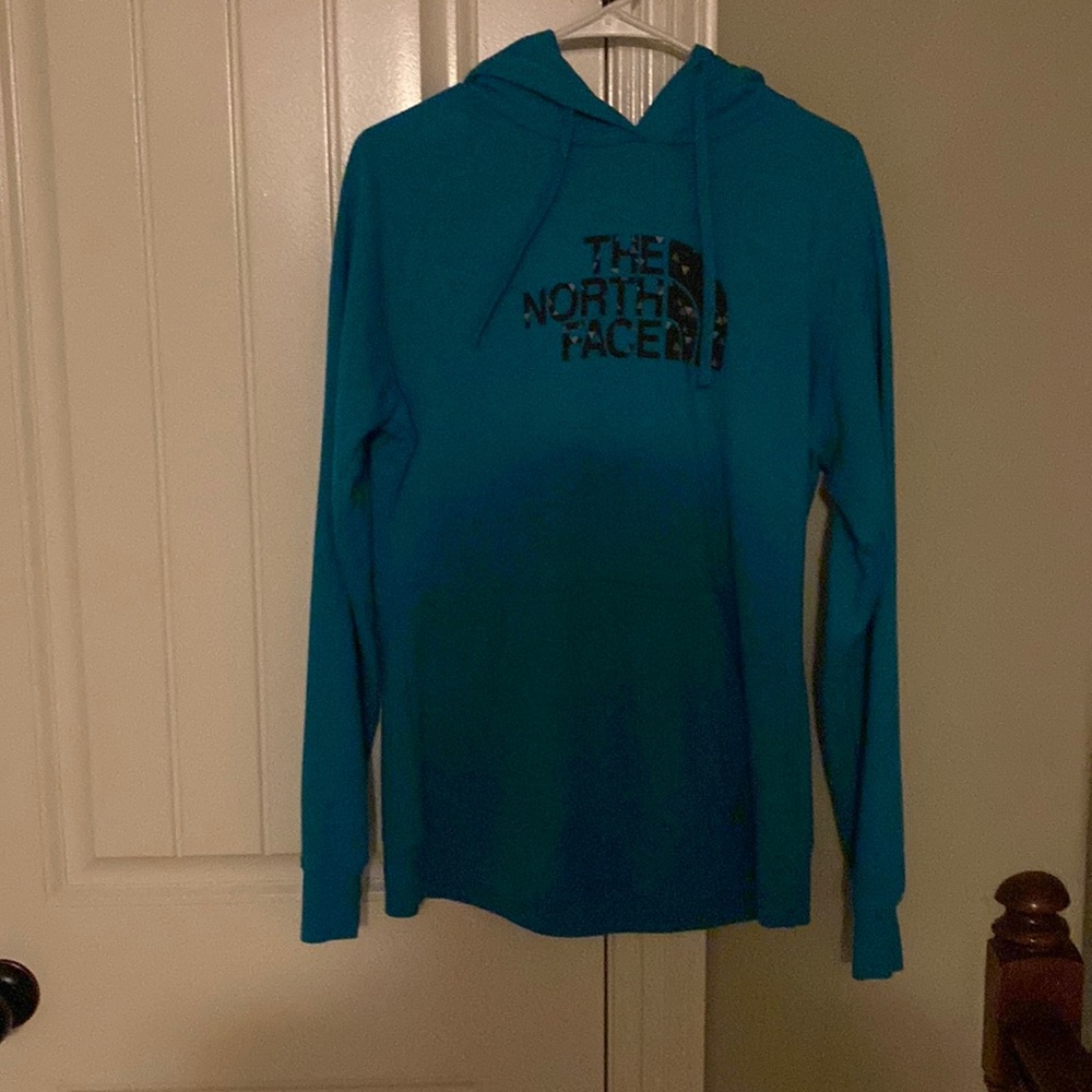 Women’s The North Face hoodie Large